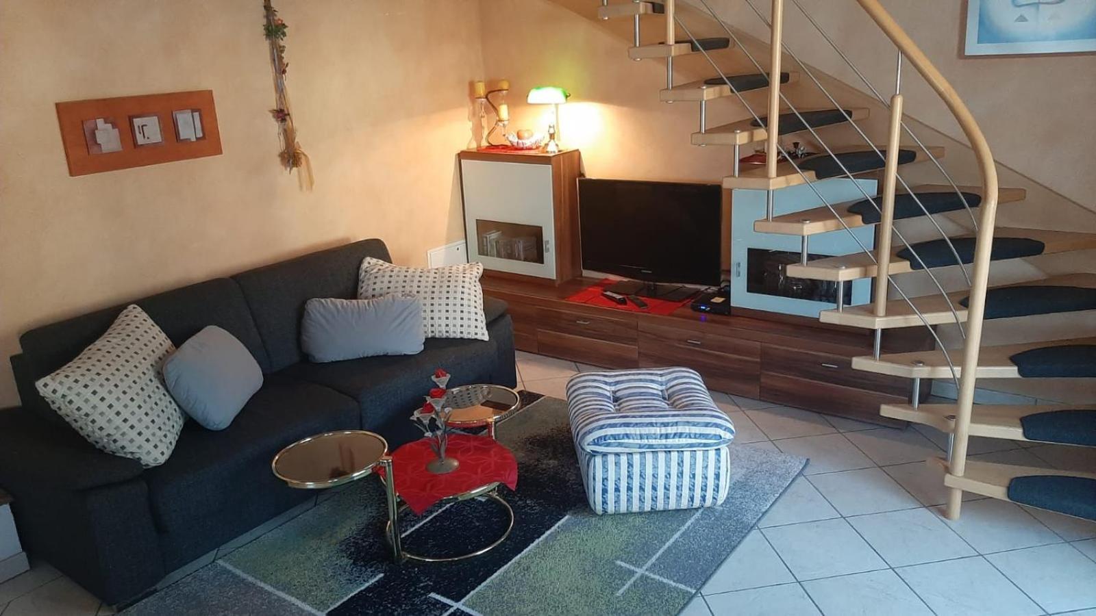 Ferienwohnung Regina Sankt Peter-Freienstein Екстериор снимка