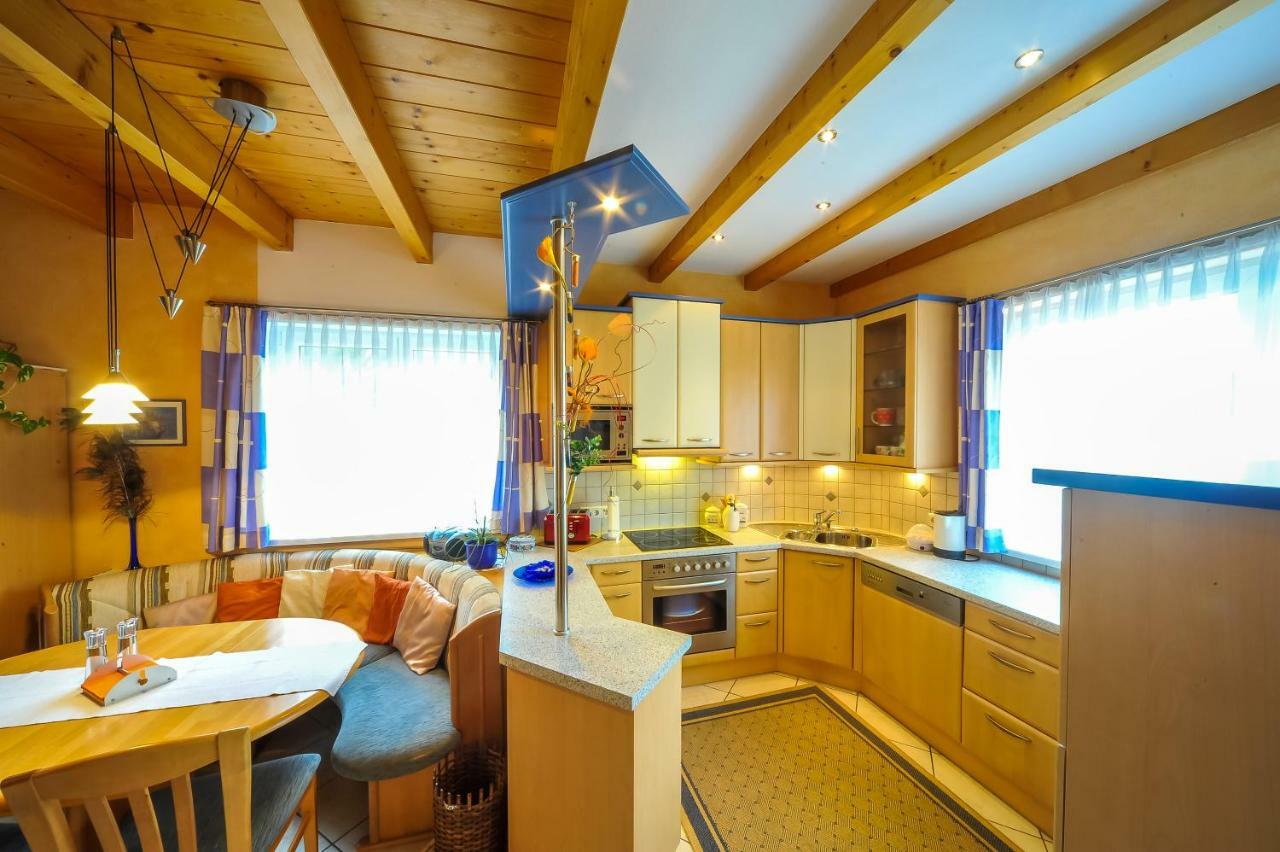 Ferienwohnung Regina Sankt Peter-Freienstein Екстериор снимка